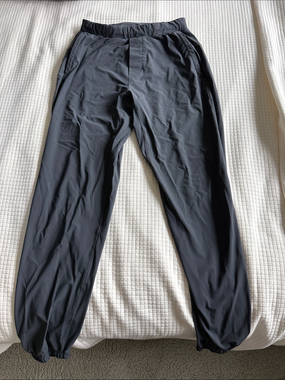 Lululemon Men's Black Elastic-Waist Performance Pants